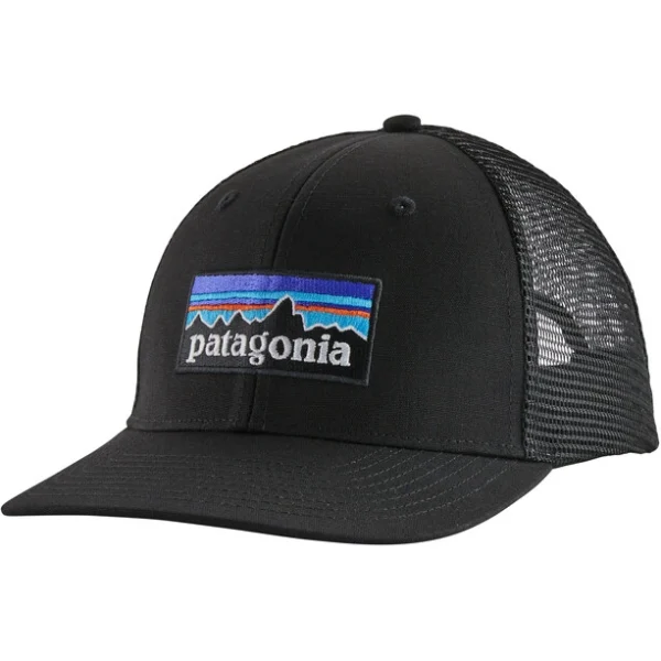 design à la mode Patagonia P-6 Logo Casquette Trucker, Noir 1